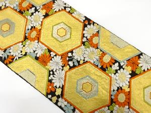 アンティーク　重ね亀甲に菊模様織り出し袋帯（着用可）